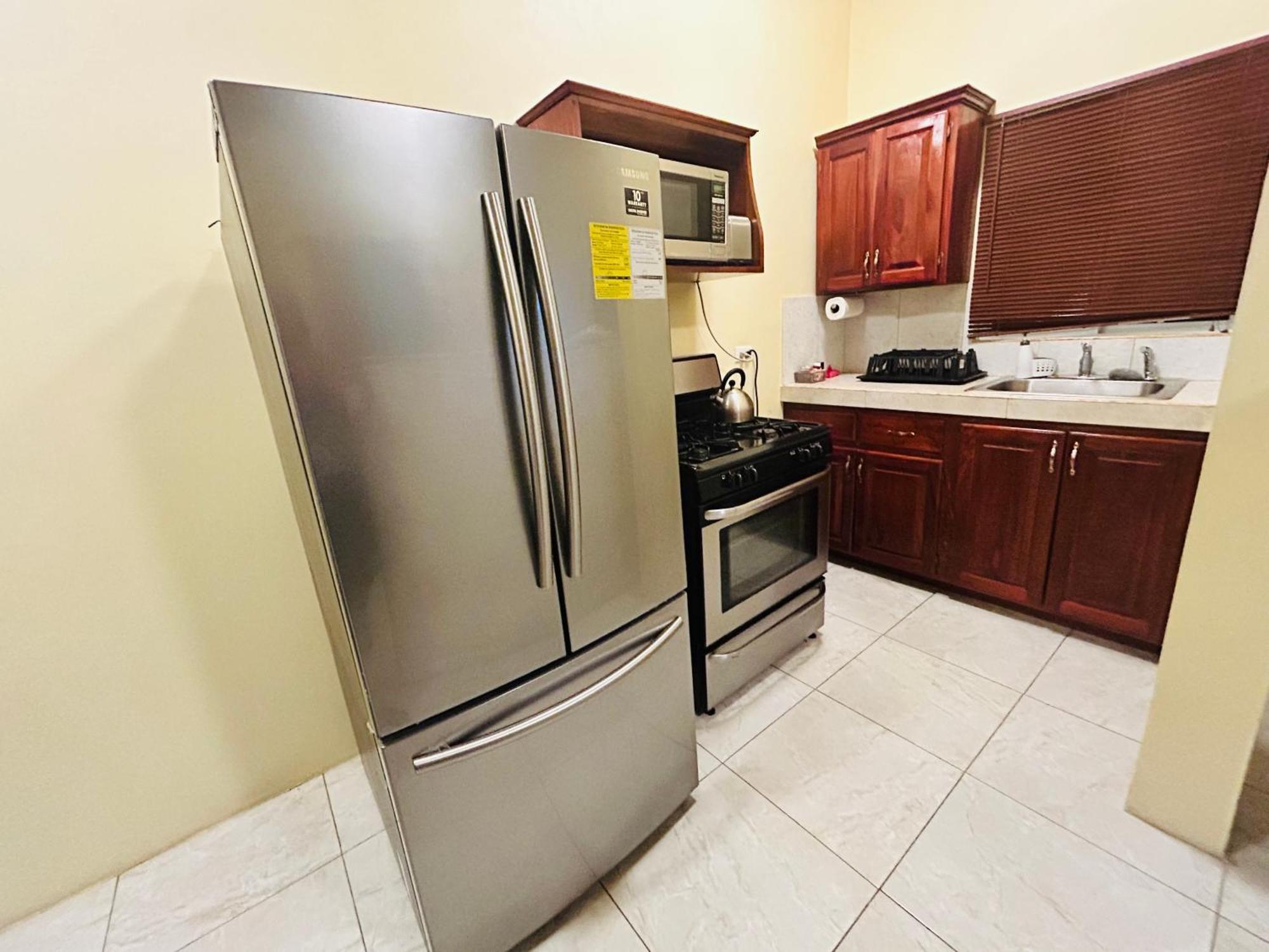 The Rest Stop- Gated Community-24 Hrs Security Montego Bay Extérieur photo